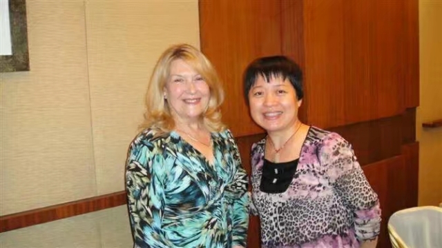 1个月拿下优质情感领域原创+V认证，种下一棵芳香四溢的退休树