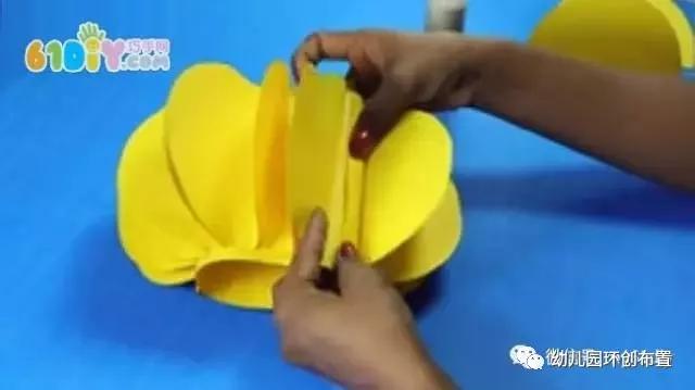 手工做灯笼六年级庆祝元旦灯笼,幼儿园元旦手工小灯笼制作方法