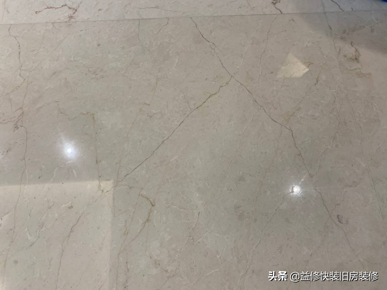 瓷砖修补膏修补瓷砖裂缝效果,厨房瓷砖裂缝修补小窍门