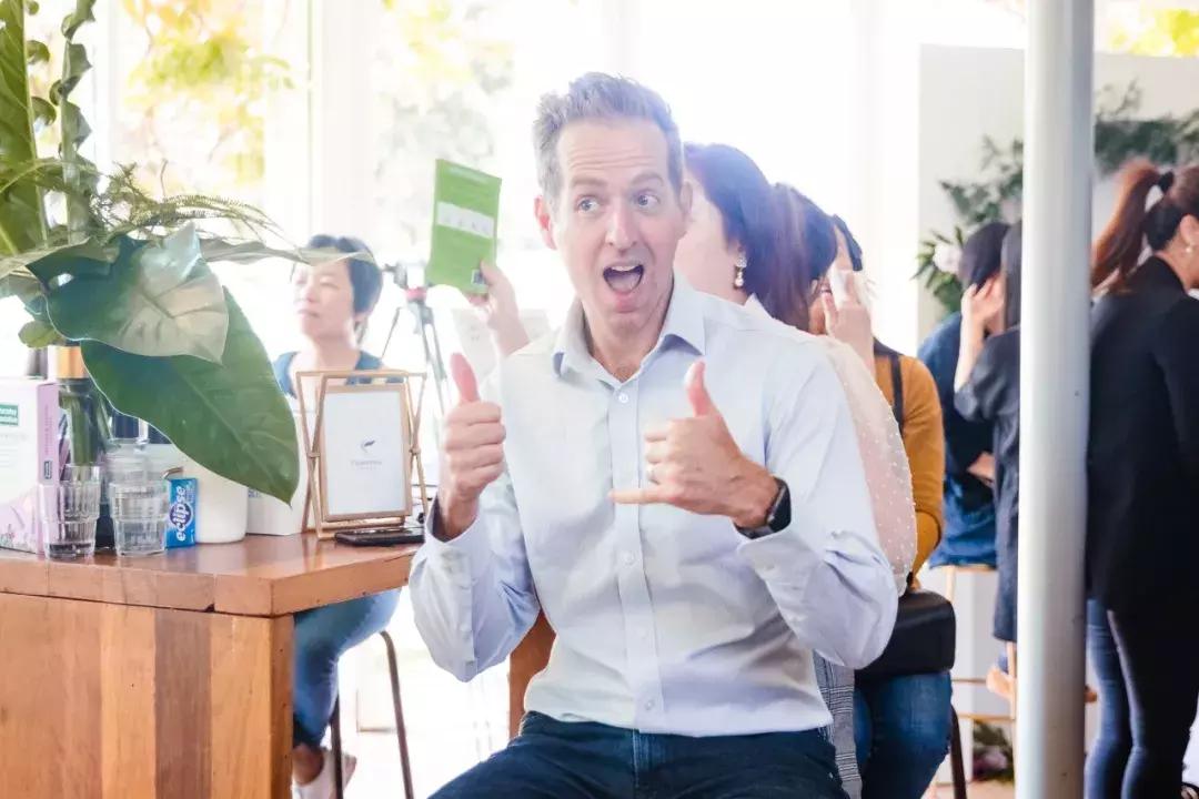 澳洲茶树精华欧阳娜娜,澳洲茶树祛痘膏欧阳娜娜