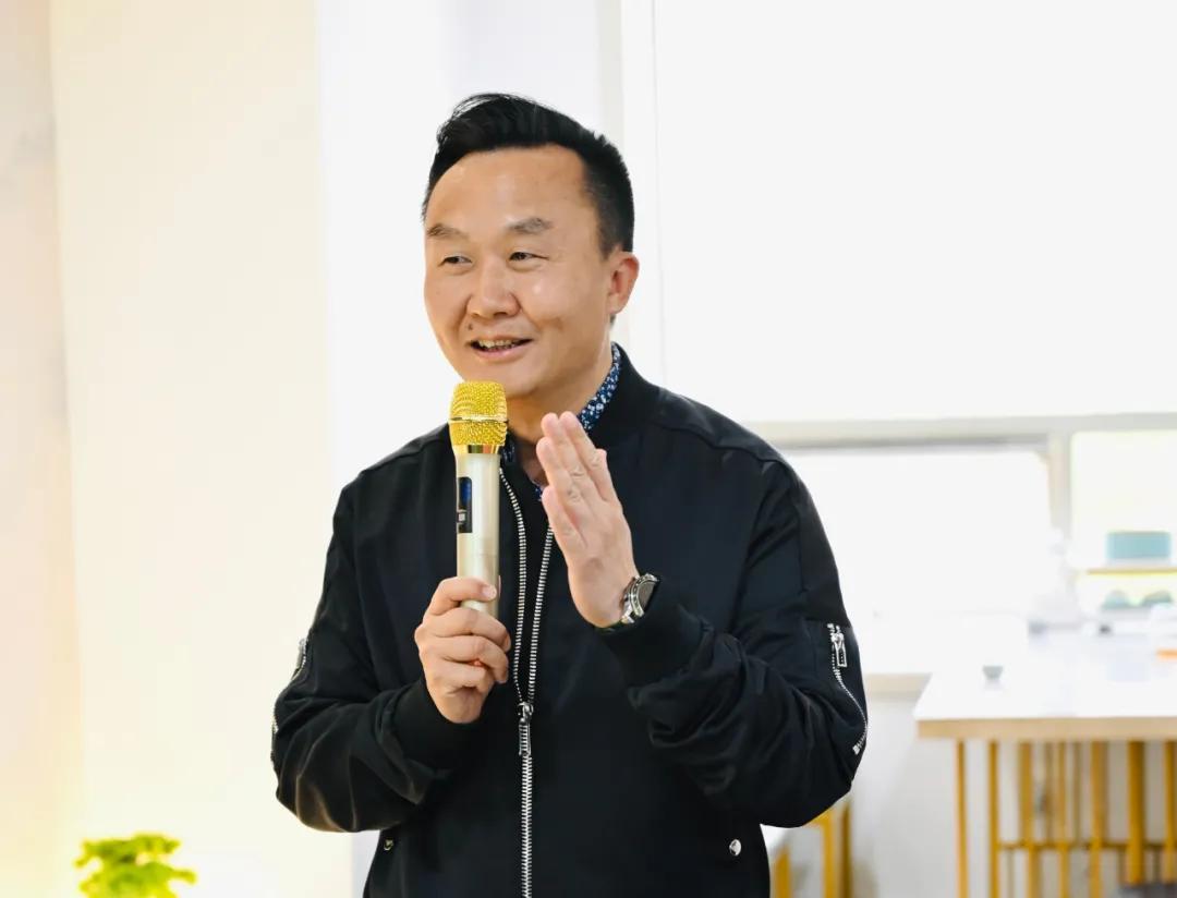 乔迁大吉！新七天文化传媒和舟山新七天落地国贸办公区