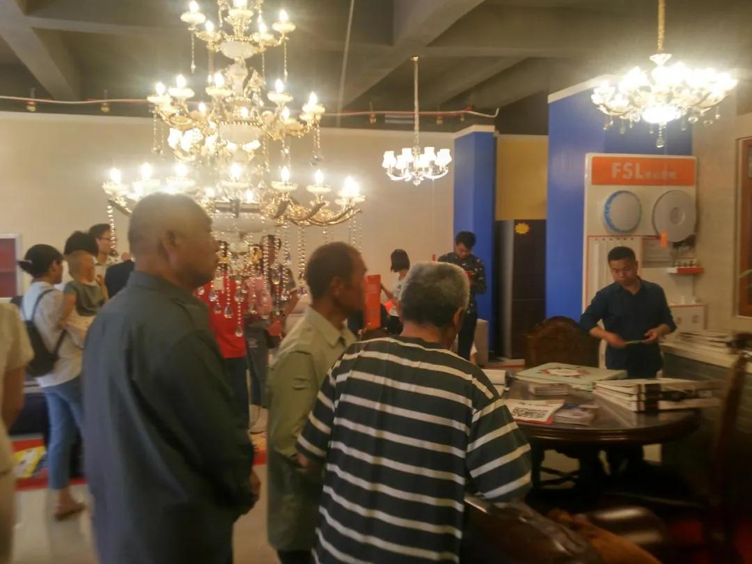 县城卖建材一年赚几十万,建材生意一年赚50万