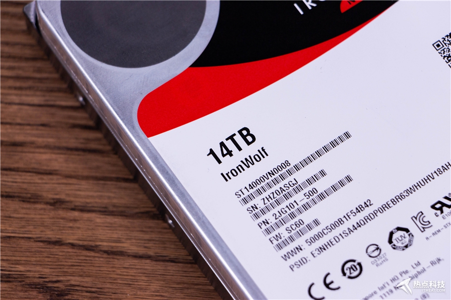 希捷酷狼6tbnas级硬盘,2.5英寸硬盘希捷酷狼