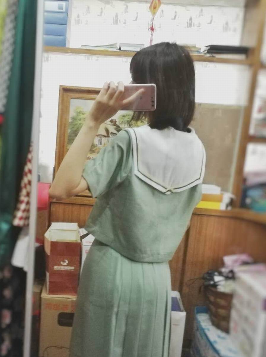 激情女孩（爱情小说）