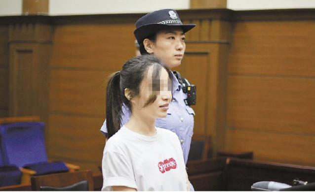 90后女生大二休学开网店,90后女大学生休学创业结果