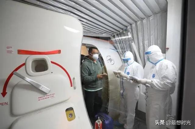 肺炎期间天价账单,新冠肺炎天价治疗费曝光