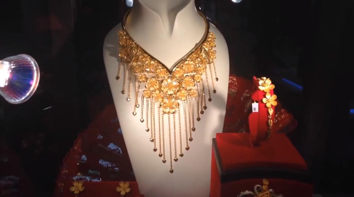 中式婚礼火遍抖音,中式婚礼爆火