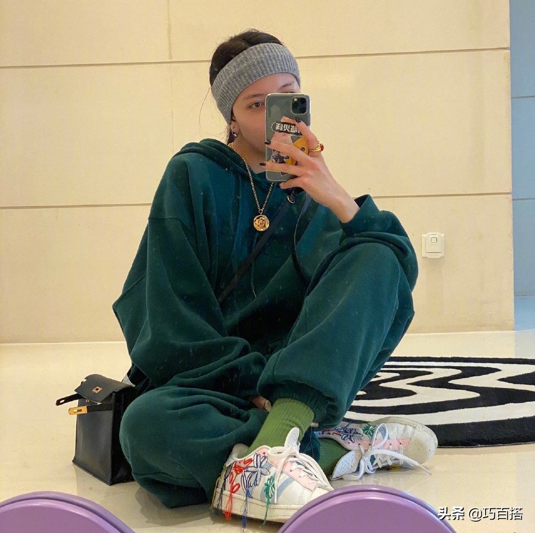 跟着宋妍霏学夏天穿搭,宋妍霏穿搭法则