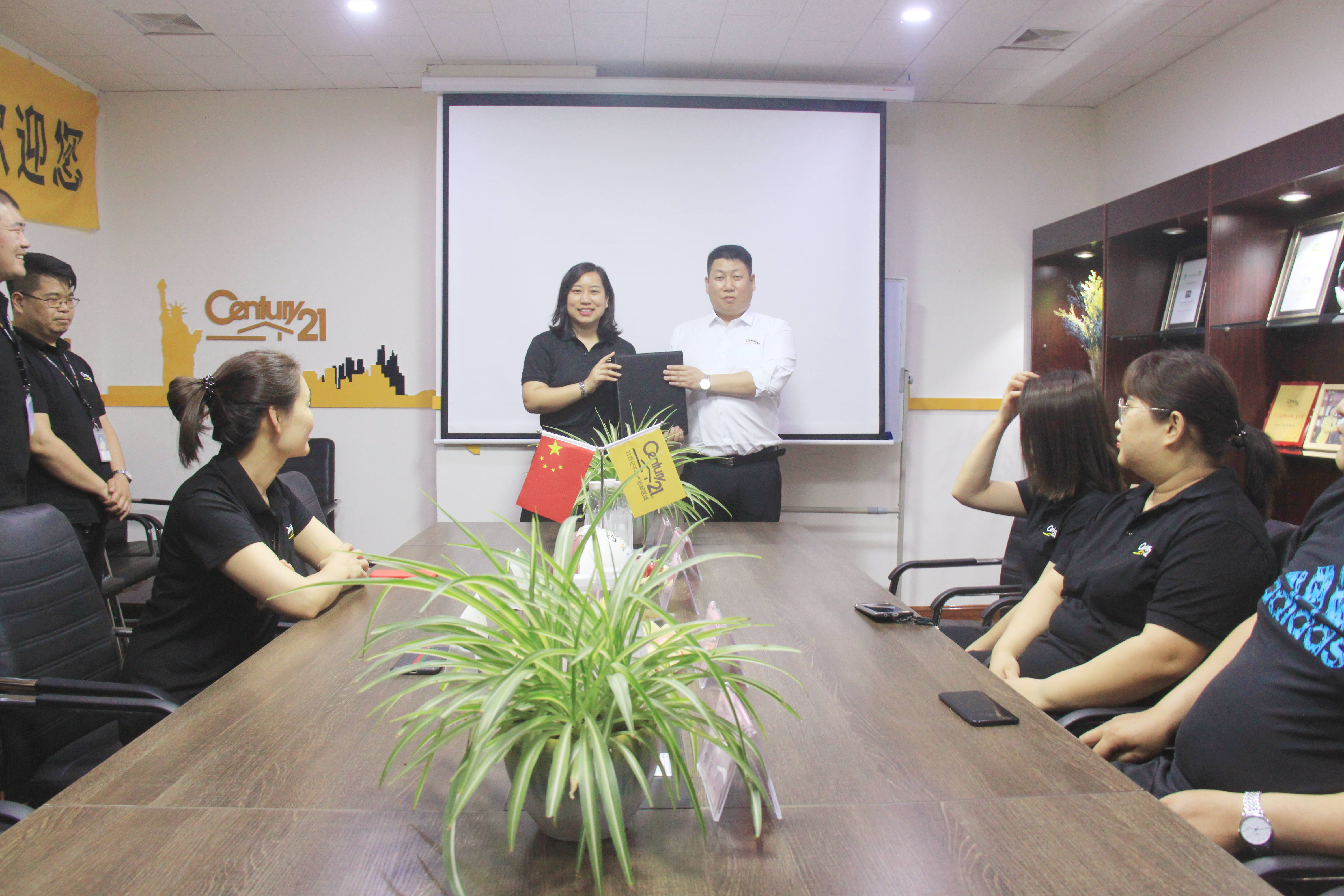 邯郸21世纪不动产邯郸有几家,邯郸市21世纪不动产丰收路店