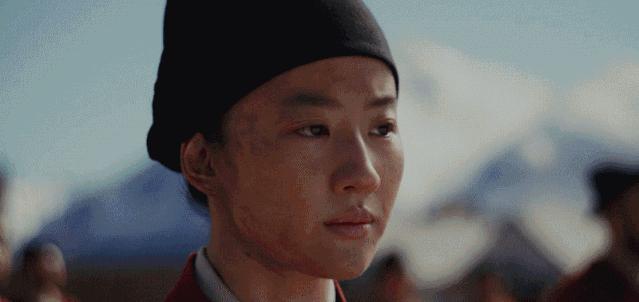 巩俐气场碾压陈道明,51岁巩俐与范冰冰同框不输气场