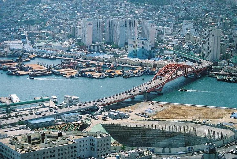 闊╁浗濡瑰瓙鐨勭敾,闊╁浗濂崇敓鐢荤敾