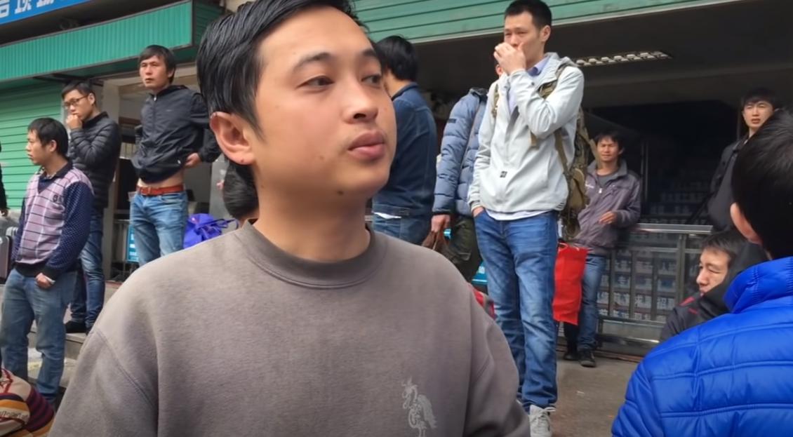 这就是那些辍学在深圳打工的年轻人：干一天耍三天，人不人鬼不鬼