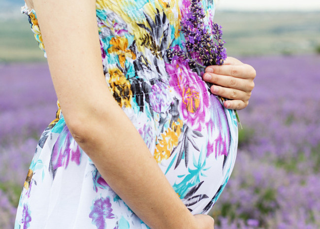 女生耻骨痛什么原因,孕妇耻骨痛是什么原因引起