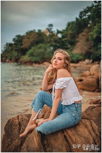 皮肤黑怎么变白最简单的方法,皮肤黑怎么变白食疗法