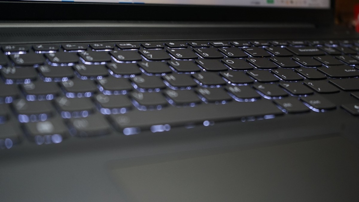 小新pro16和荣耀magicbook16pro,联想小新pro16和redmibookpro15