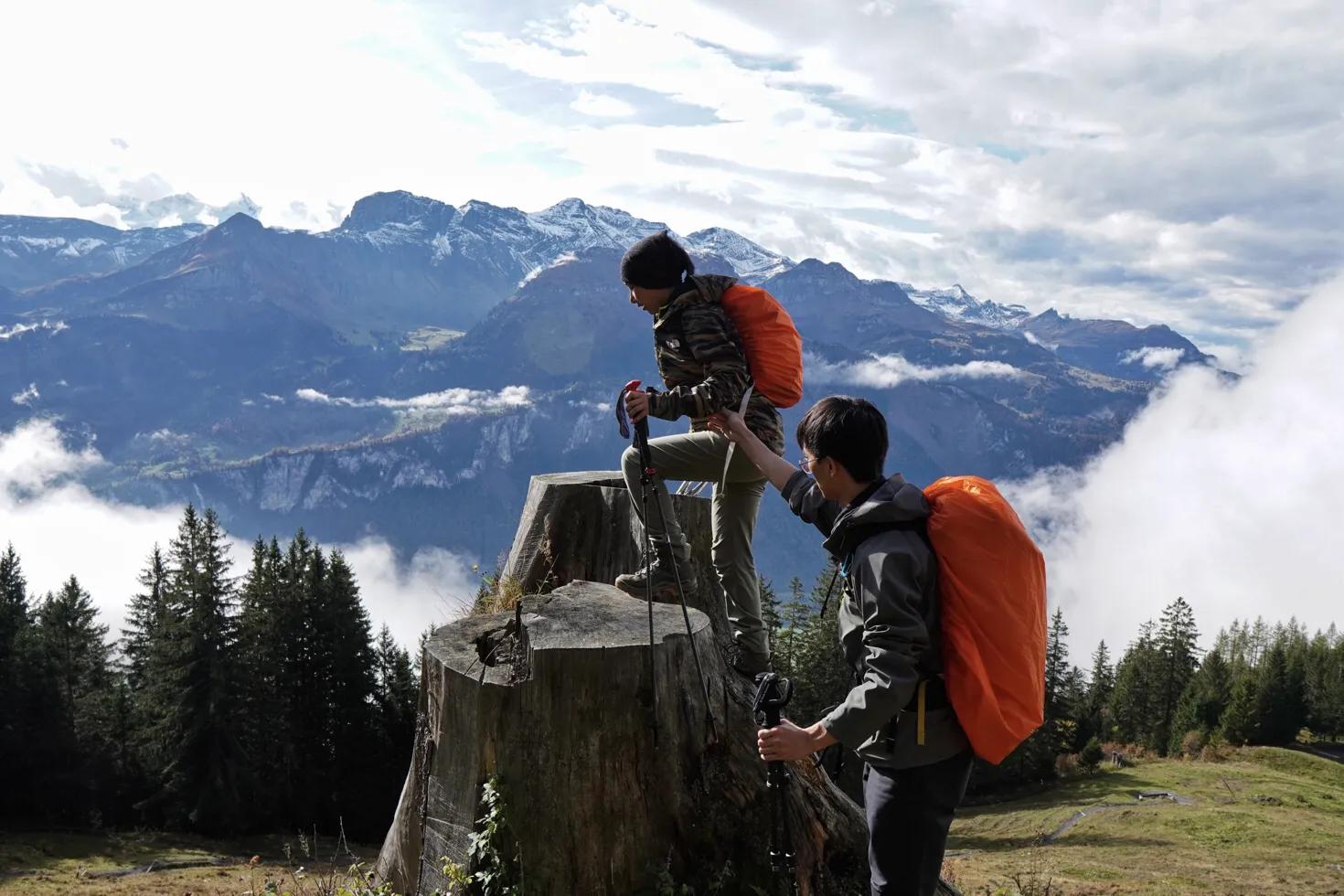 瑞士少女峰旅游详细攻略,四姑娘山徒步路线免费推荐