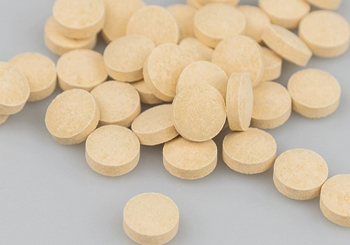 新手养狗狗不吃饭,狗狗幼犬期怎么喂养