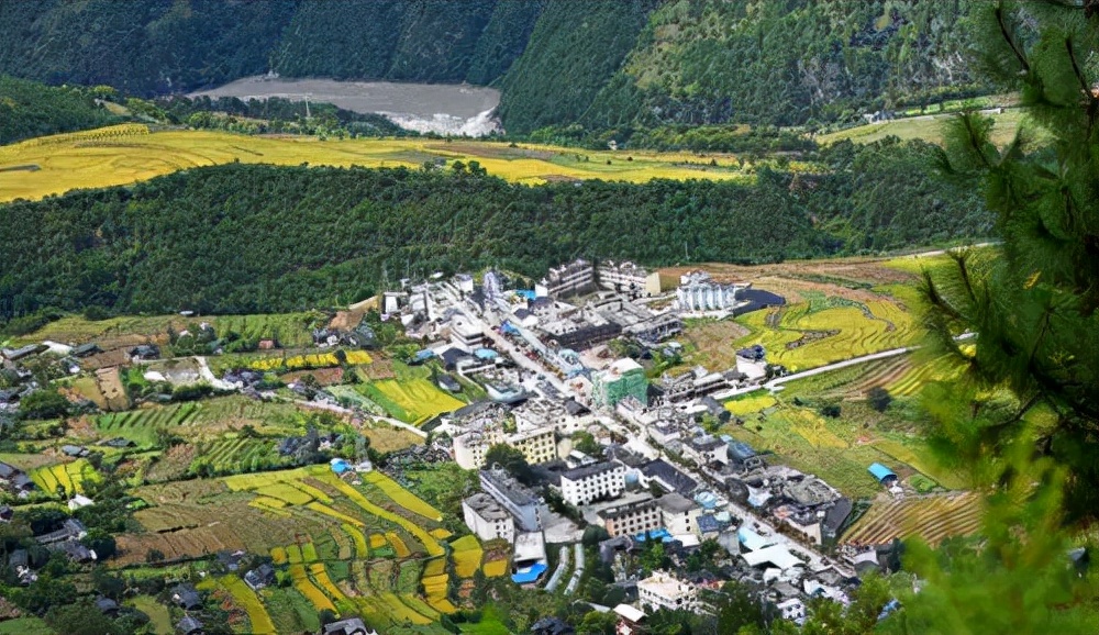 云南旅游特色小镇有哪些,比较有特色的云南小镇