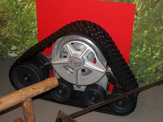 丰田大脚怪车 (便宜又好骑的复古车)