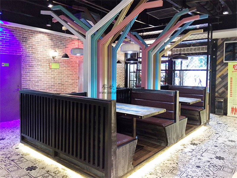 餐馆桌椅选购,小餐厅餐桌椅摆放