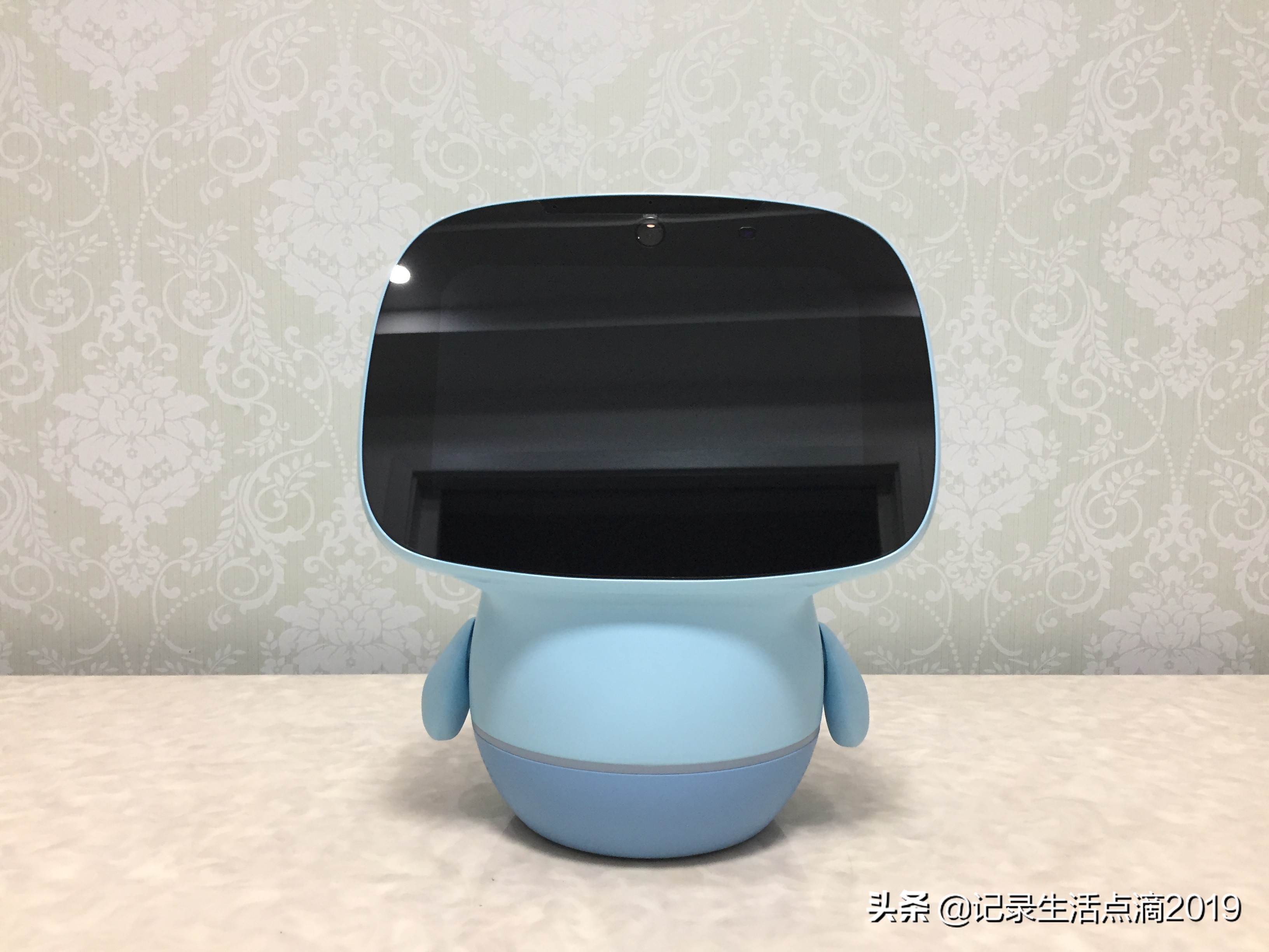 学习娱乐两不误小学二年级,聪聪教育陪伴机器人
