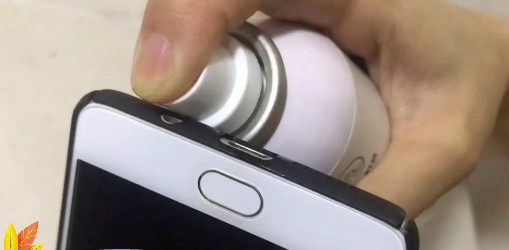 手机受潮还能用吗,手机进水了放进大米里正确吗