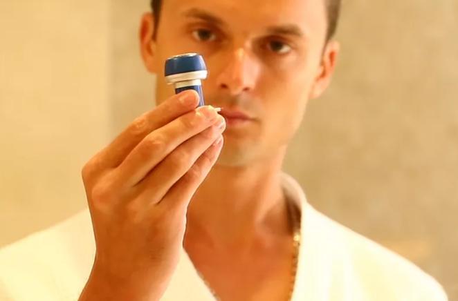 用华为手机充电头给剃须刀充电,华为剃须刀充一次电可以用多久