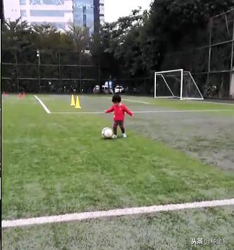 其实足球是一种很好的教育,唯有足球不可辜负体育精神