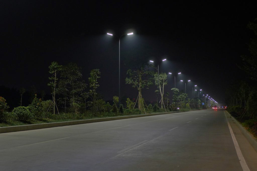 各种类型的车灯比较,车灯升级的种类以及区别