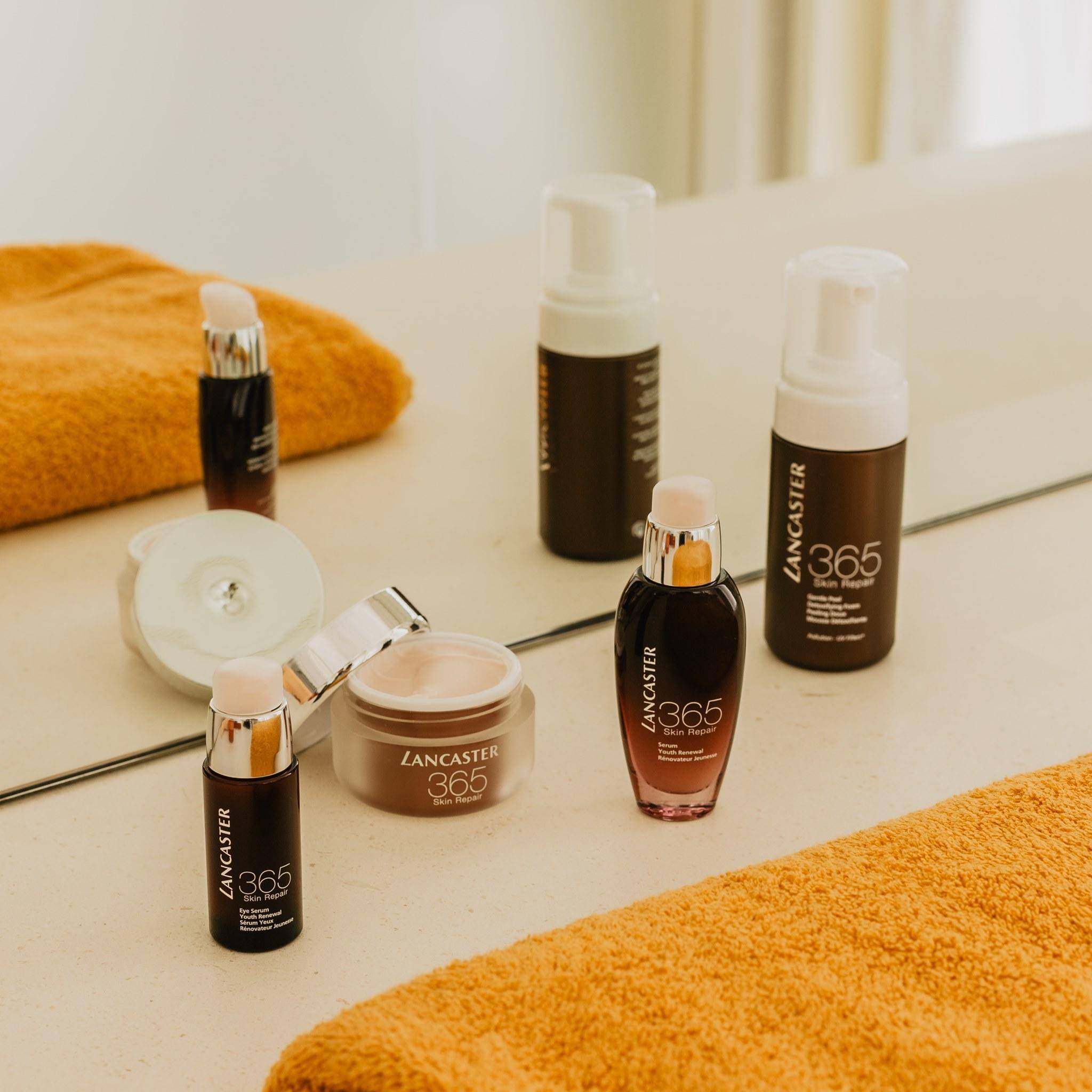 48岁贾静雯态势惊艳美貌依旧,贾静雯如何保持自己的颜值和身材