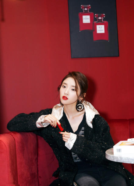 香奈儿cocoflash68试色,香奈儿推荐颜色