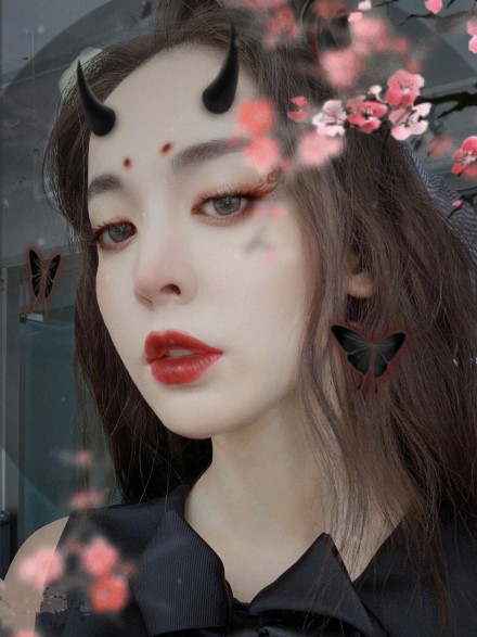 姘ㄥ熀閰稿噣閫忕編鐧芥磥闈钩鐩存挱,姘ㄥ熀閰告场娌礂闈㈠ザ缇庣櫧鐩存挱