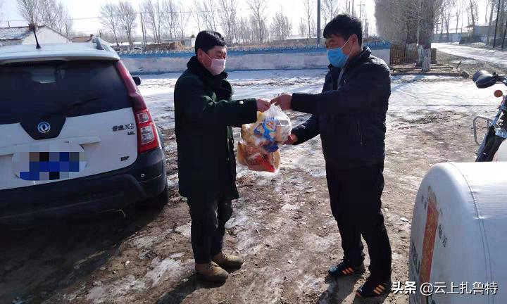 道老杜苏木：“村商店订购、村干部代购”筑牢疫情防控安全防线