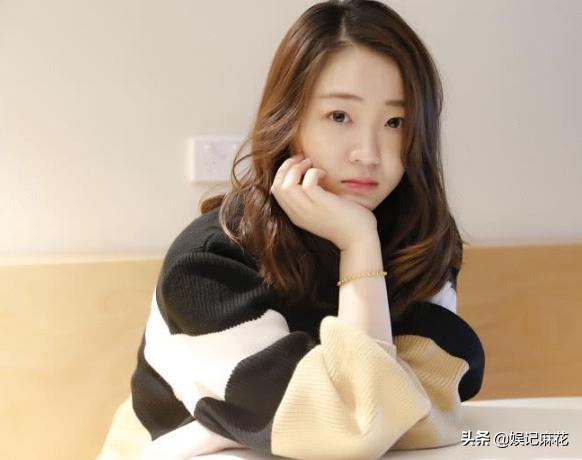 暖春演员小花今昔对比,暖春电视剧里小花现在怎么样了