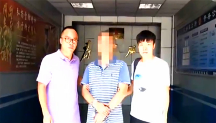 男子频繁偷房东内衣,男子偷进女邻居家发现惊天秘密