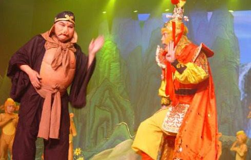 中秋爆惠！新会碧桂园549元=2大2小自助早晚餐+烤羊腿+西游儿童剧