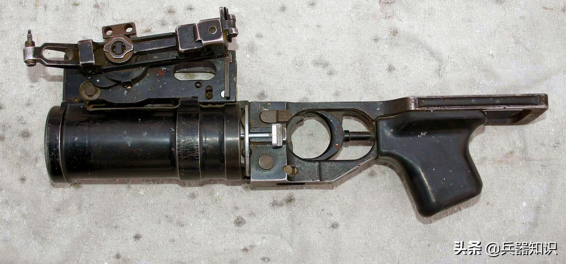 lg2型40毫米榴弹发射器,中国lg5型狙击榴弹发射器