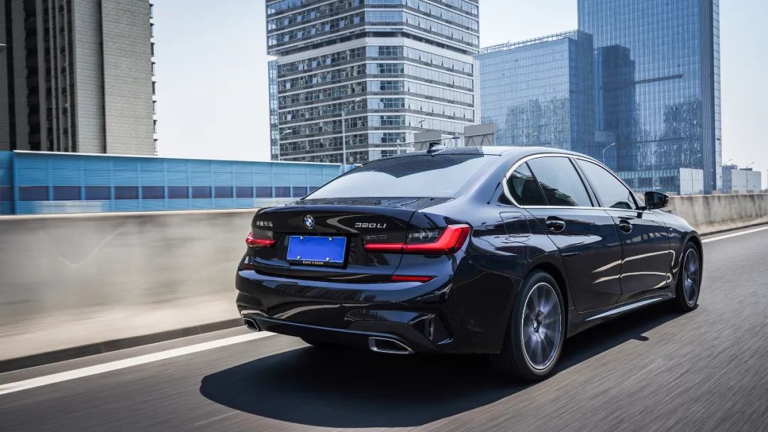 宝马3系销量2023,宝马3系销量登顶b级车