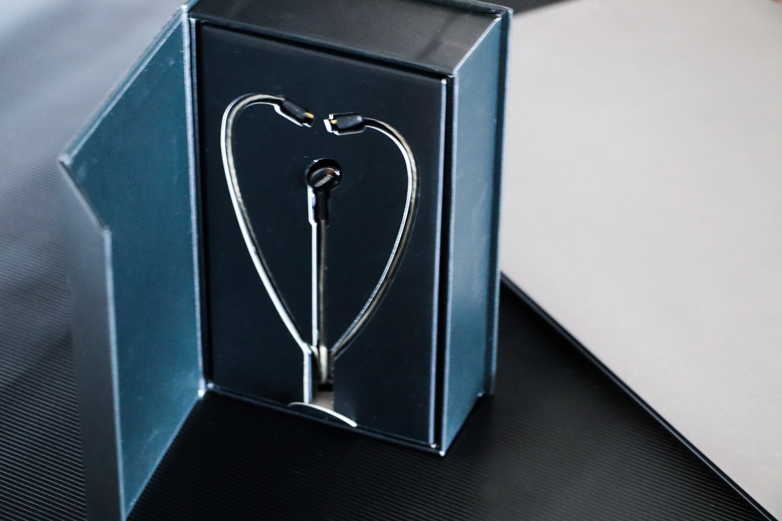 绿联hitunex6耳机,绿联lightning耳机和苹果原厂耳机