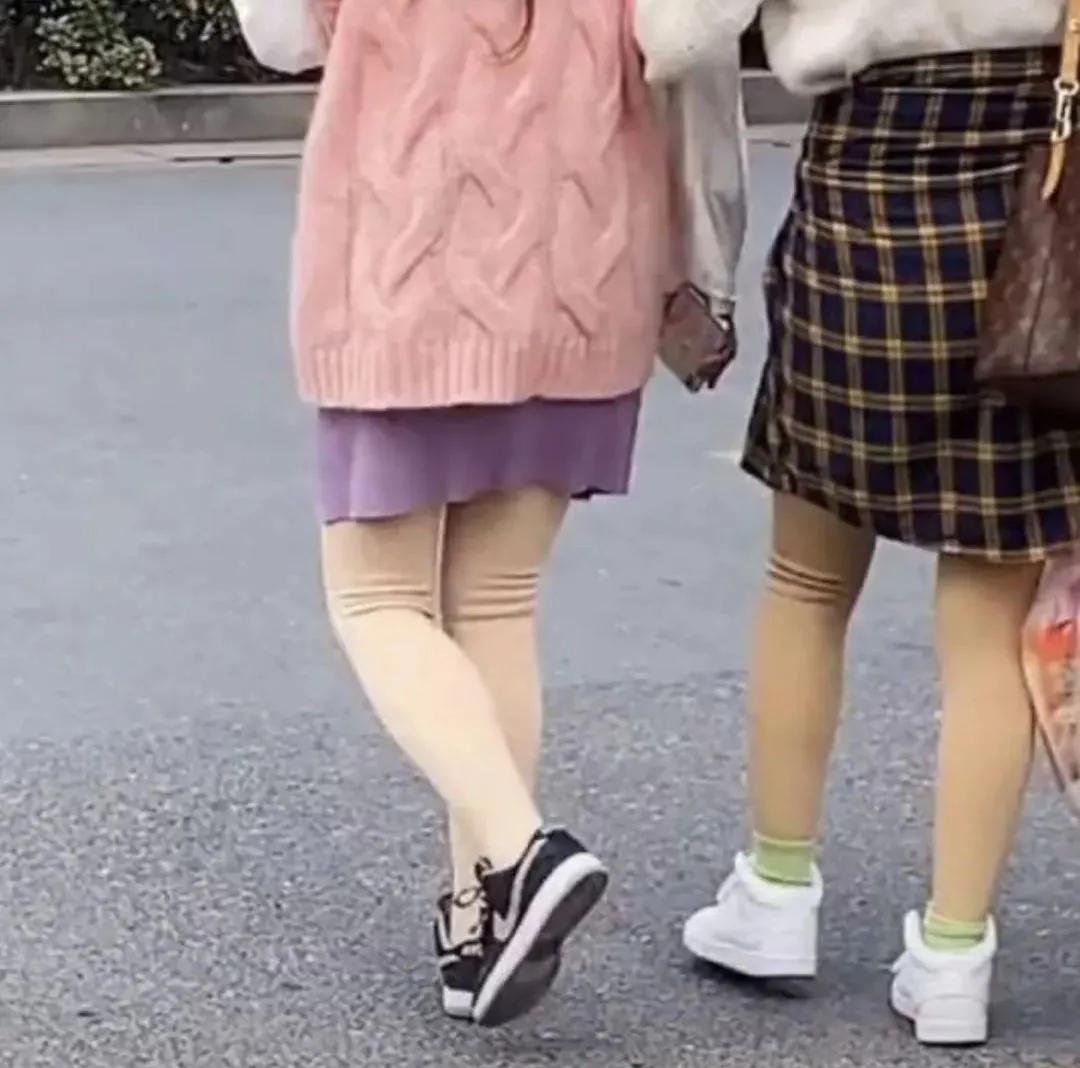 睡裤的正反面怎么区分,睡裤的正反面区分技巧