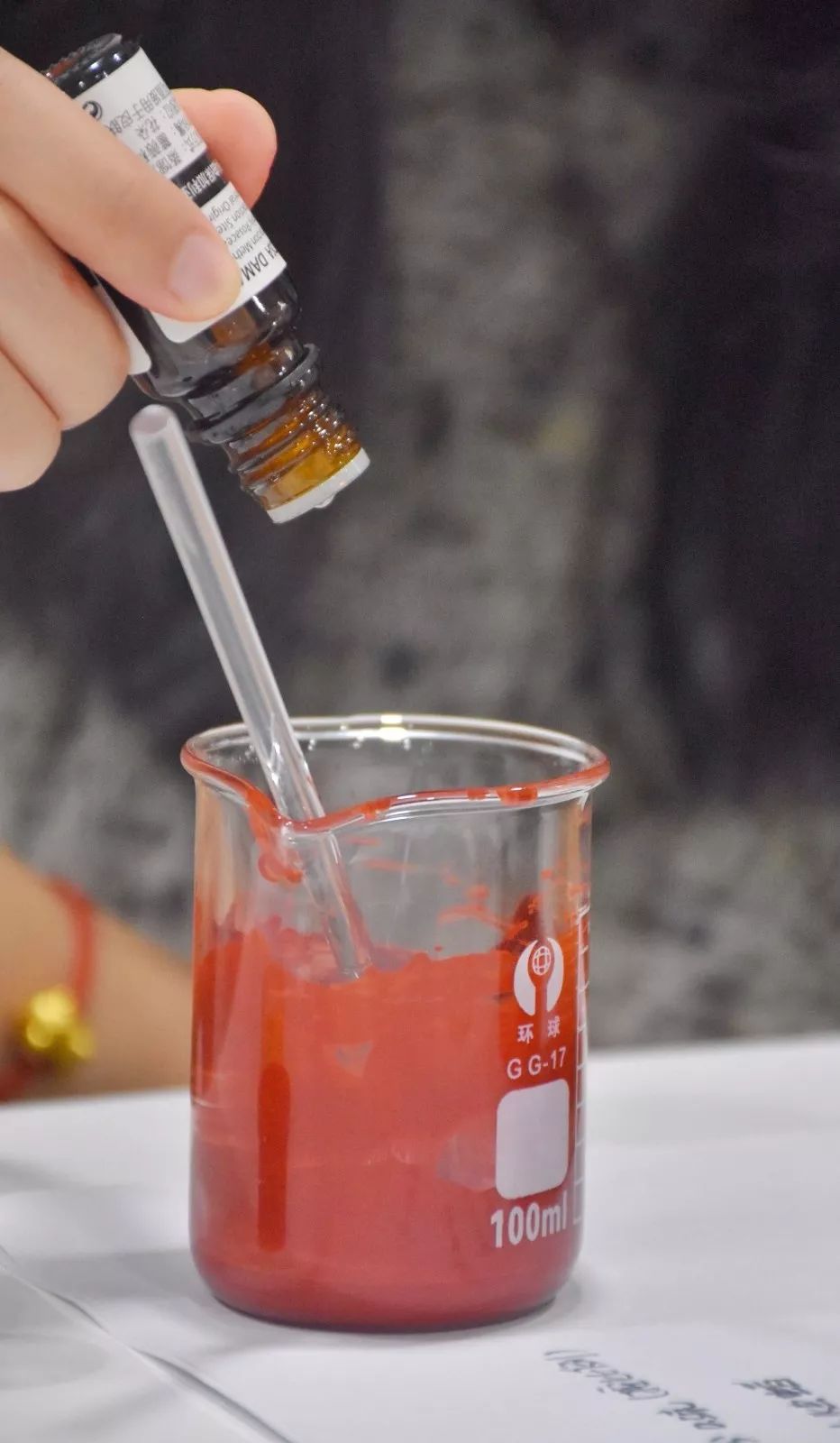 手工diy口红大概需要多久,10秒做口红