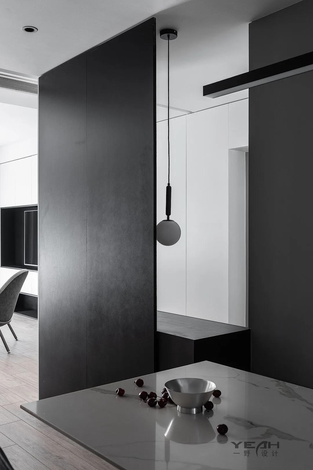 一尘不染素净澄明空间的温度是有了居住者