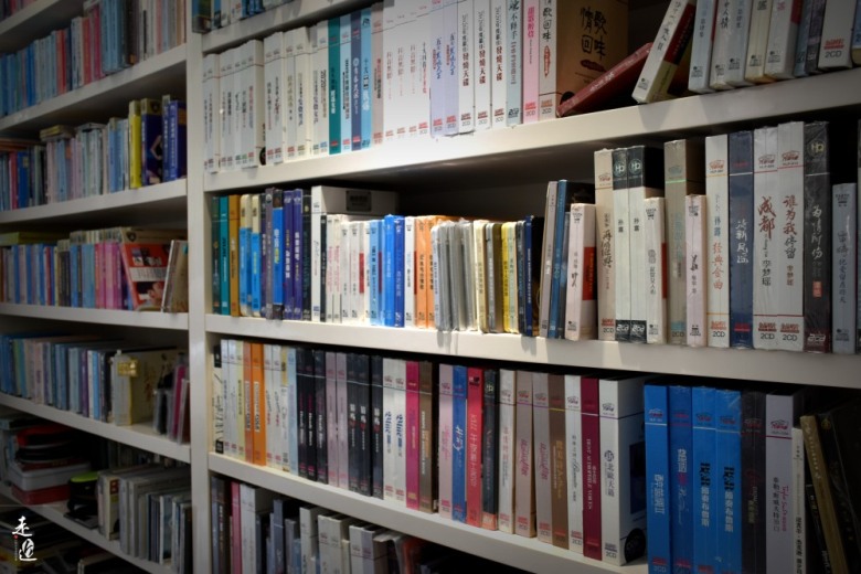 据说这是常州最后的音像店，80后美女老板娘，因爱好坚持20年