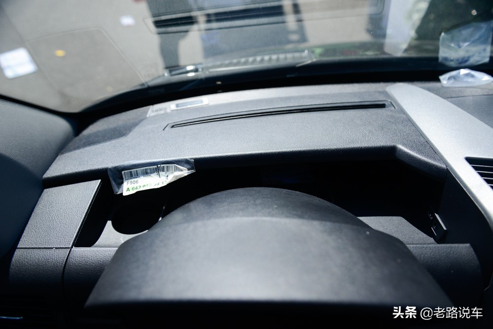 2022全新奔驰凌特商务房车,奔驰斯宾特房车3.5柴油发动机