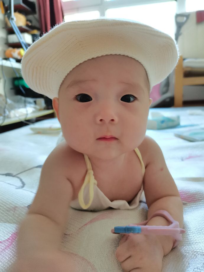 刚出生的宝宝就要经历这样的痛苦,宝宝出生后想起怀孕时的难受经历