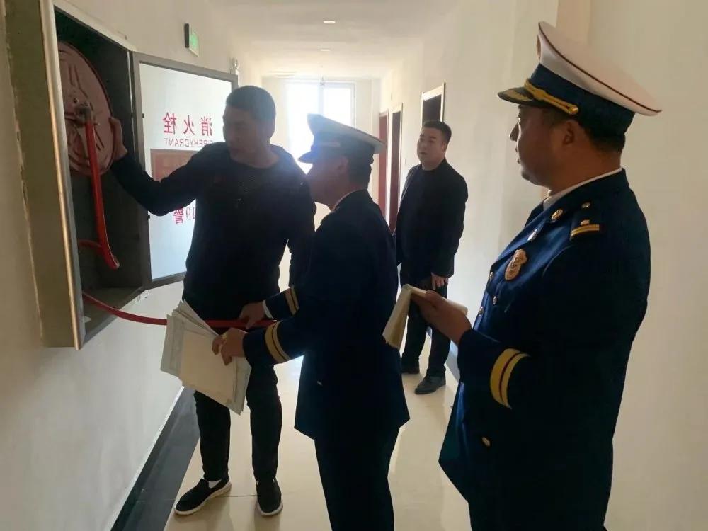 鞍山铁西防火救援大队,市防火救援大队开展防火安全检查