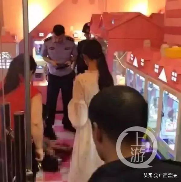 割喉网红女教师案,女大学生遭割喉其男友今被判死刑