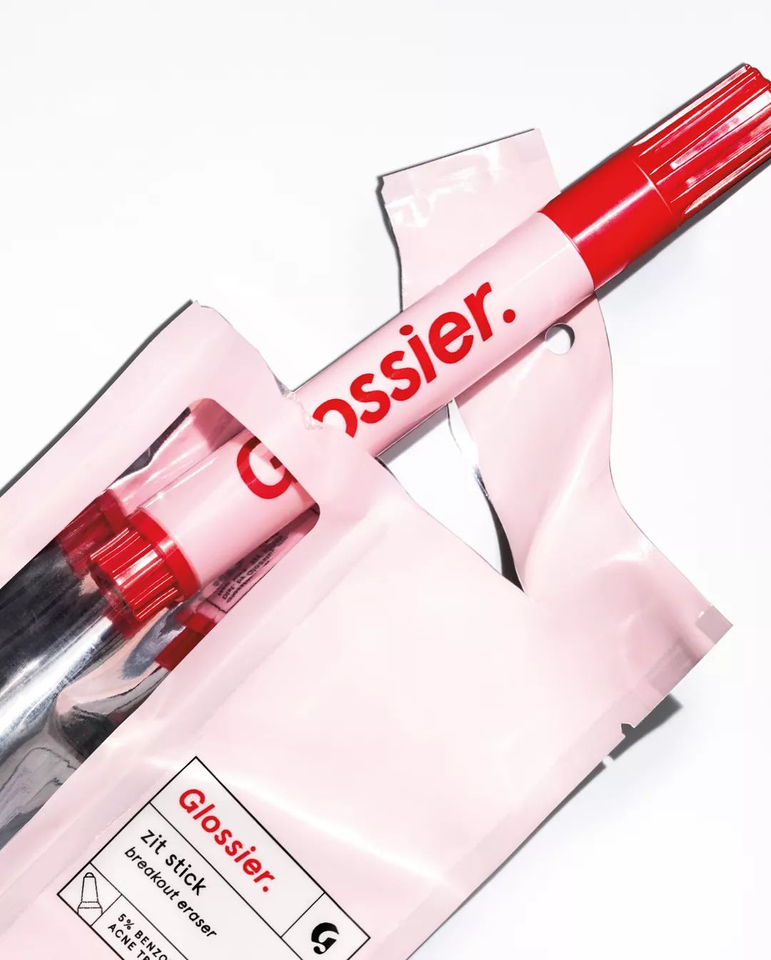 带你看一下颜值高好用的好物,带你们看看美妆博主的底妆