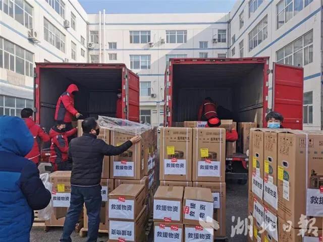 刘强东的背后,描述刘强东针对京东的贡献