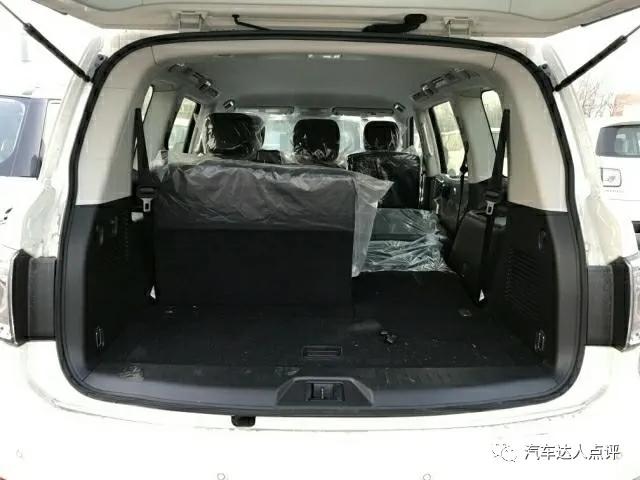 到底买丰田霸道还是尼桑途乐好,买4.0的途乐好还是丰田霸道2700好